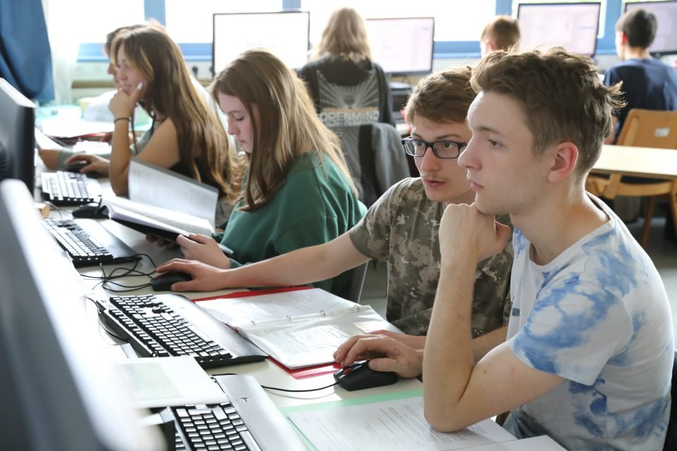 Les jeunes et le numérique à l’école